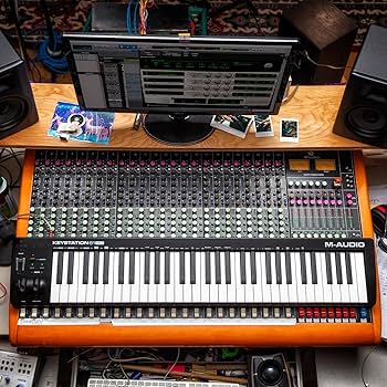 Amazon.com: M-AUDIO Keystation 61 MK3 - Synth Action 61 Key USB