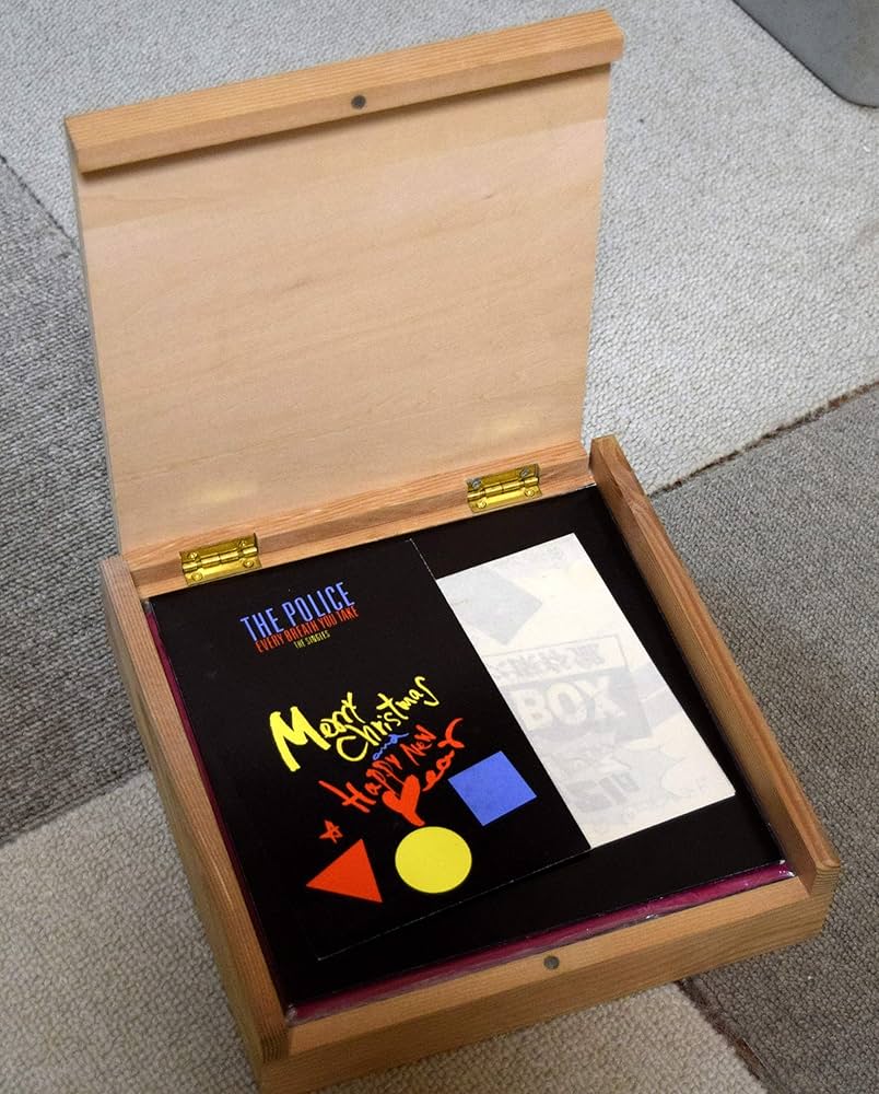 Amazon.co.jp: THE POLICE BOX: ミュージック