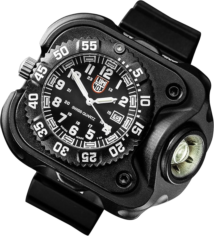 Amazon | SUREFIRE(シュアファイア) LUMINOX ルミノックス 2211 充電式