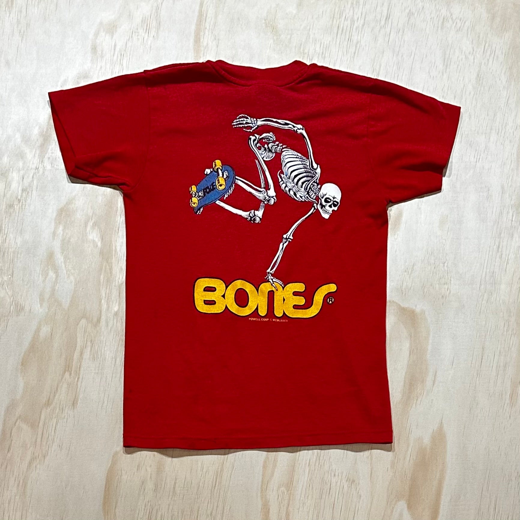 Vintage 90s Powell Peralta Skateboards skeleton red BONES KIDS t