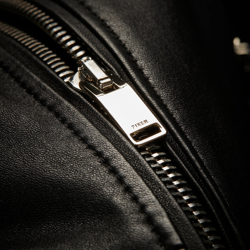 1PIU1UGUALE3 × FIXER】 STRETCH LEATHER SEMI W-RIDERS – MINIMAL