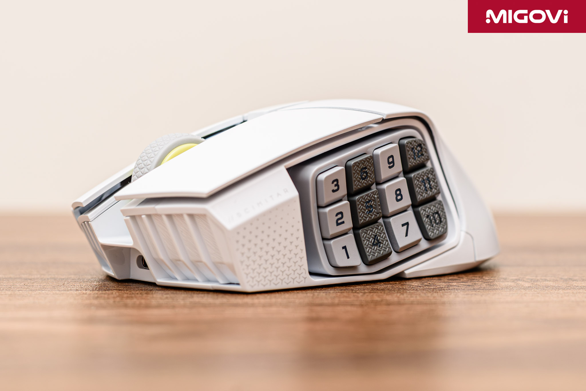 CORSAIR SCIMITAR ELITE WIRELESS SE - When mouse “fuses” with