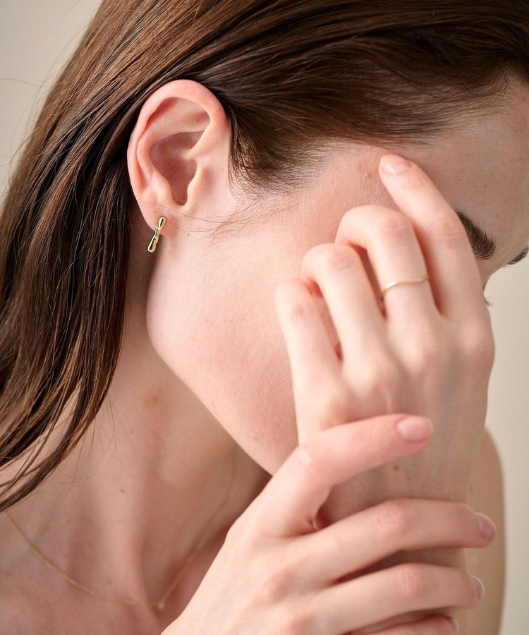 ツイスト ピアス（872172） ｜ women（ウィメンズ） ｜ ete／ete