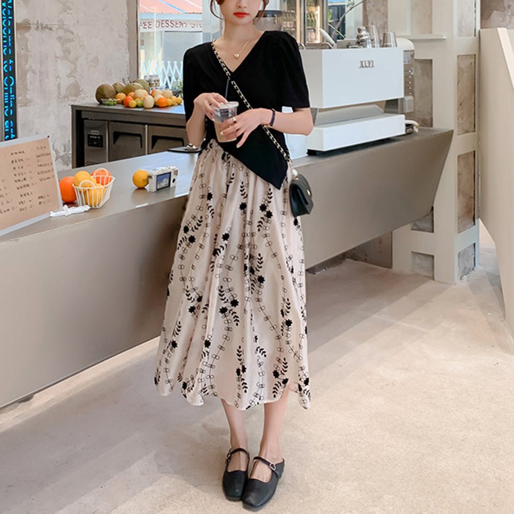 Vネックトップス花柄スカートセットアップ｜オフィスカジュアル