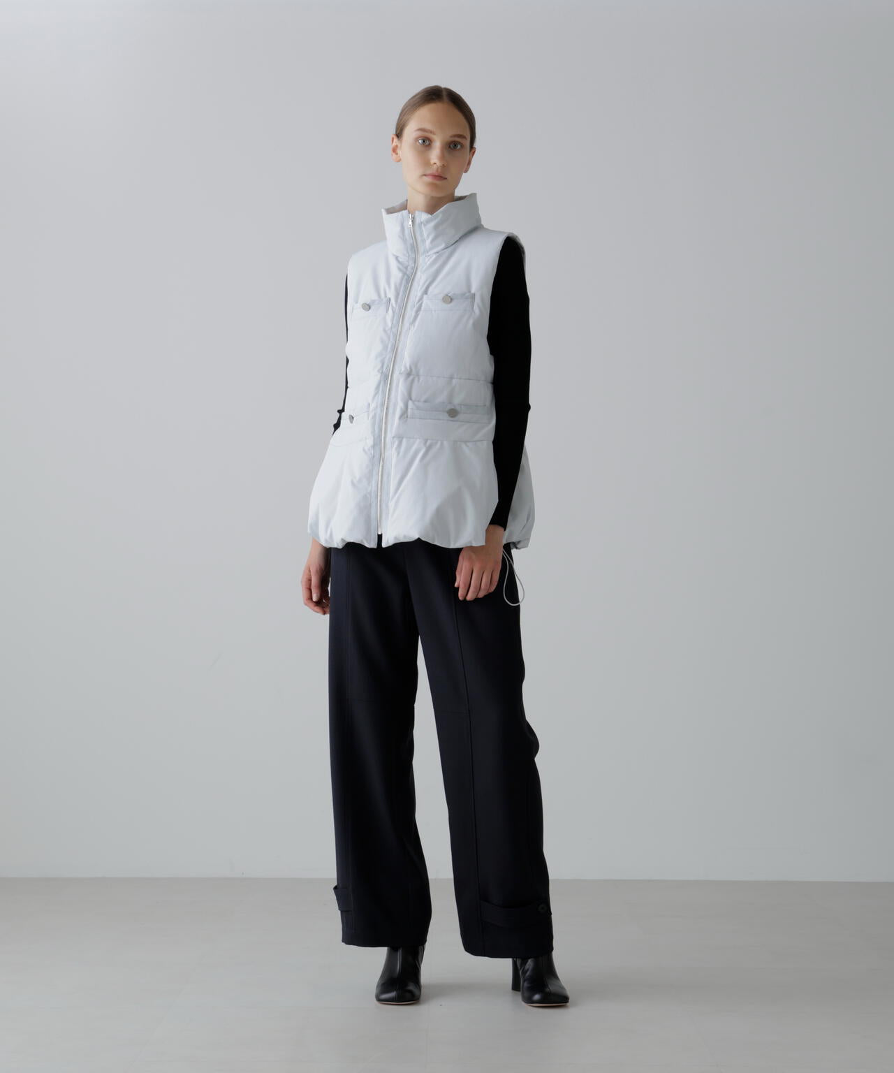 パデッドダウンベスト | ADORE（アドーア） ｜【公式】通販mix.tokyo