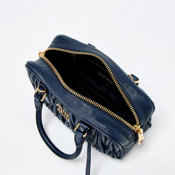 MIU MIU マテラッセ ハンドバッグ ネイビー ゴールド レザー