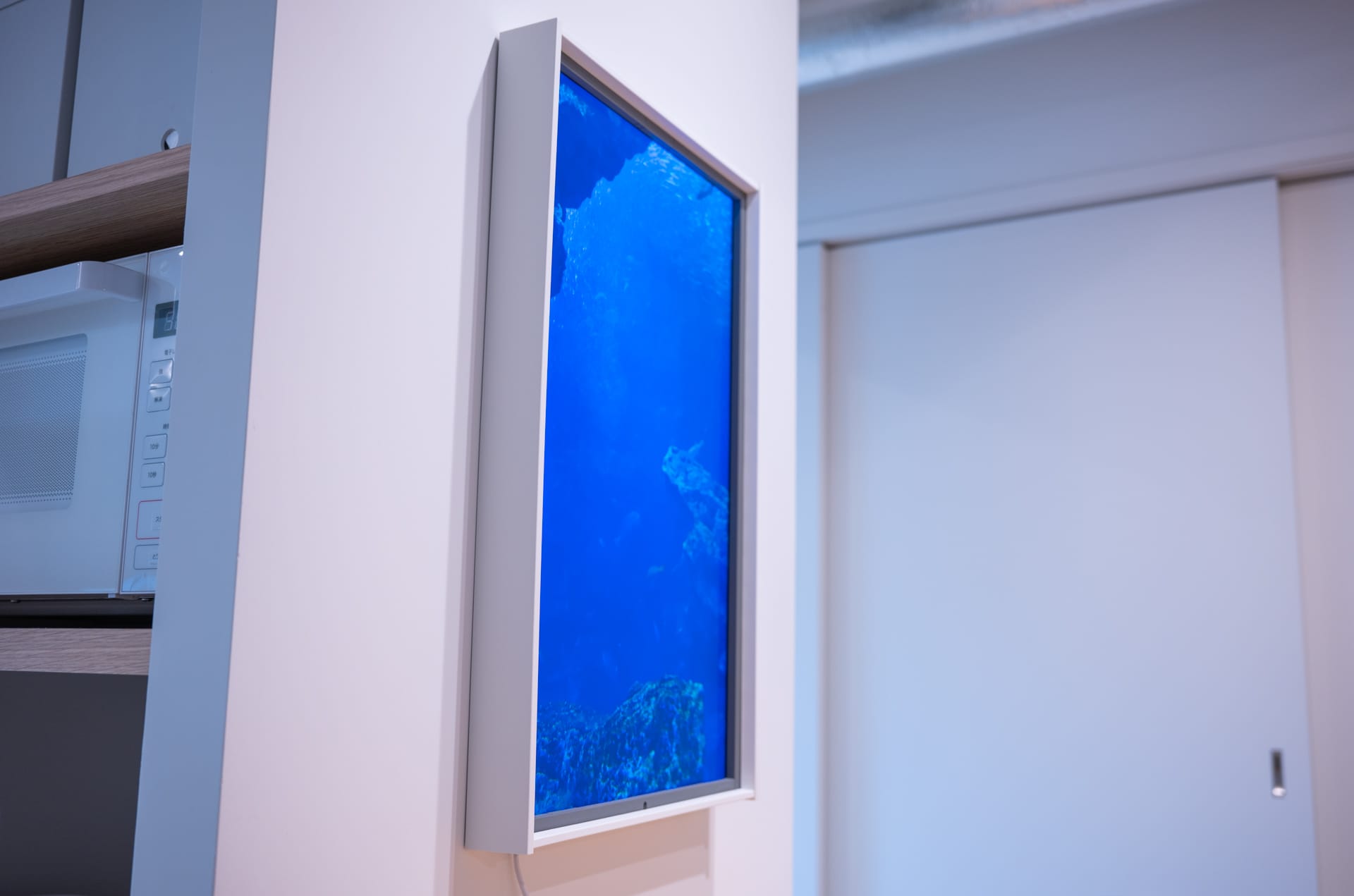 Atmoph Window 2 レビュー／世界中の風景を楽しめる窓型スマート