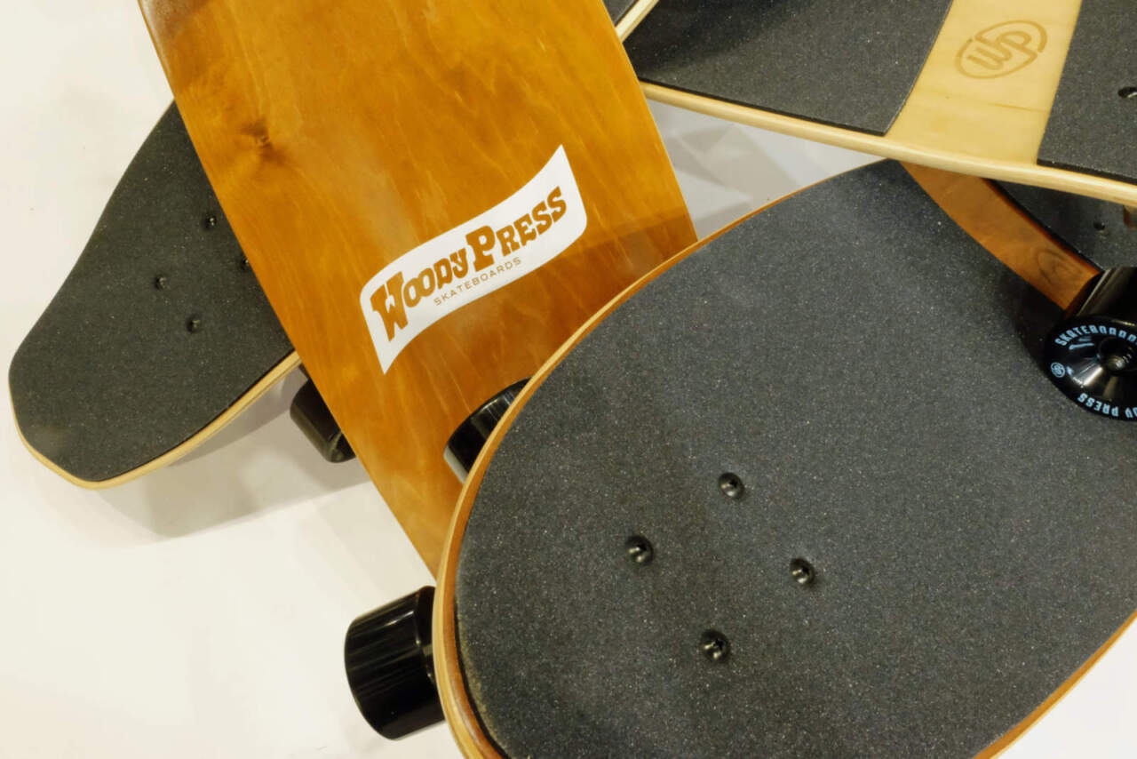 トレーニングの為のスケートボードWOODY PRESS | スノーボードショップ