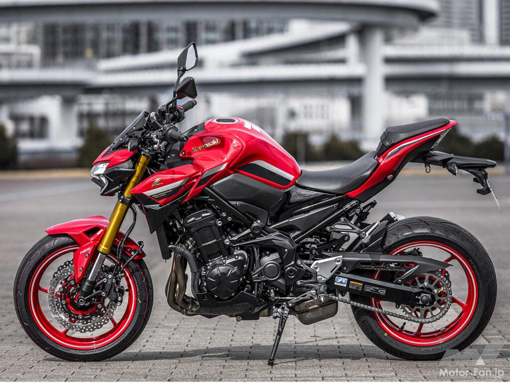 カワサキ Z900の特別仕様車「ファイアクラッカーレッド」って実はイイ