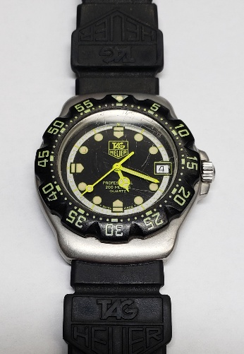 TAG Heuer（タグホイヤー）の電池交換：迅速・安全・手頃な価格のサービス