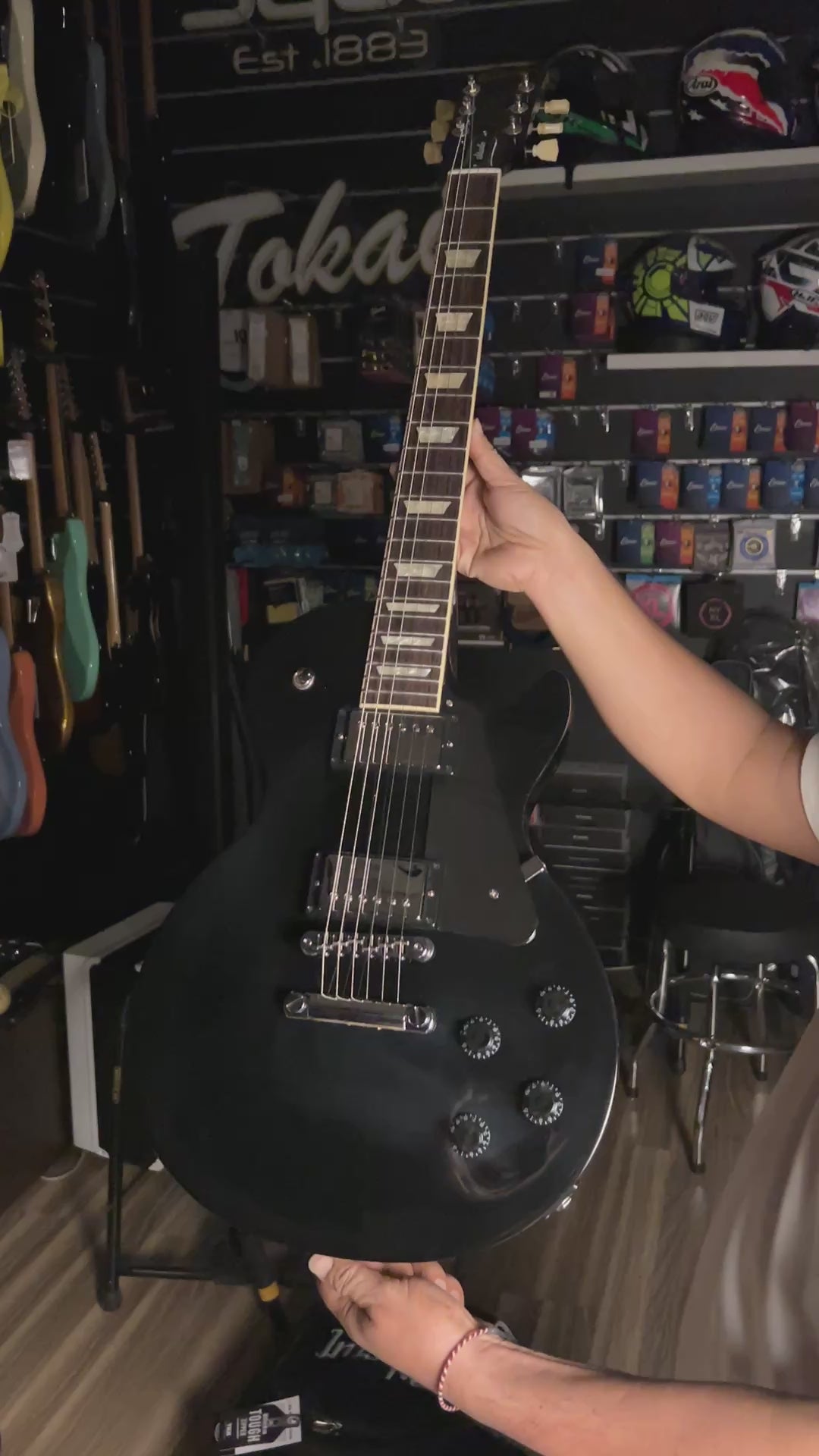 Gibson Les Paul Studio - Ebony – nafiriguitar.com