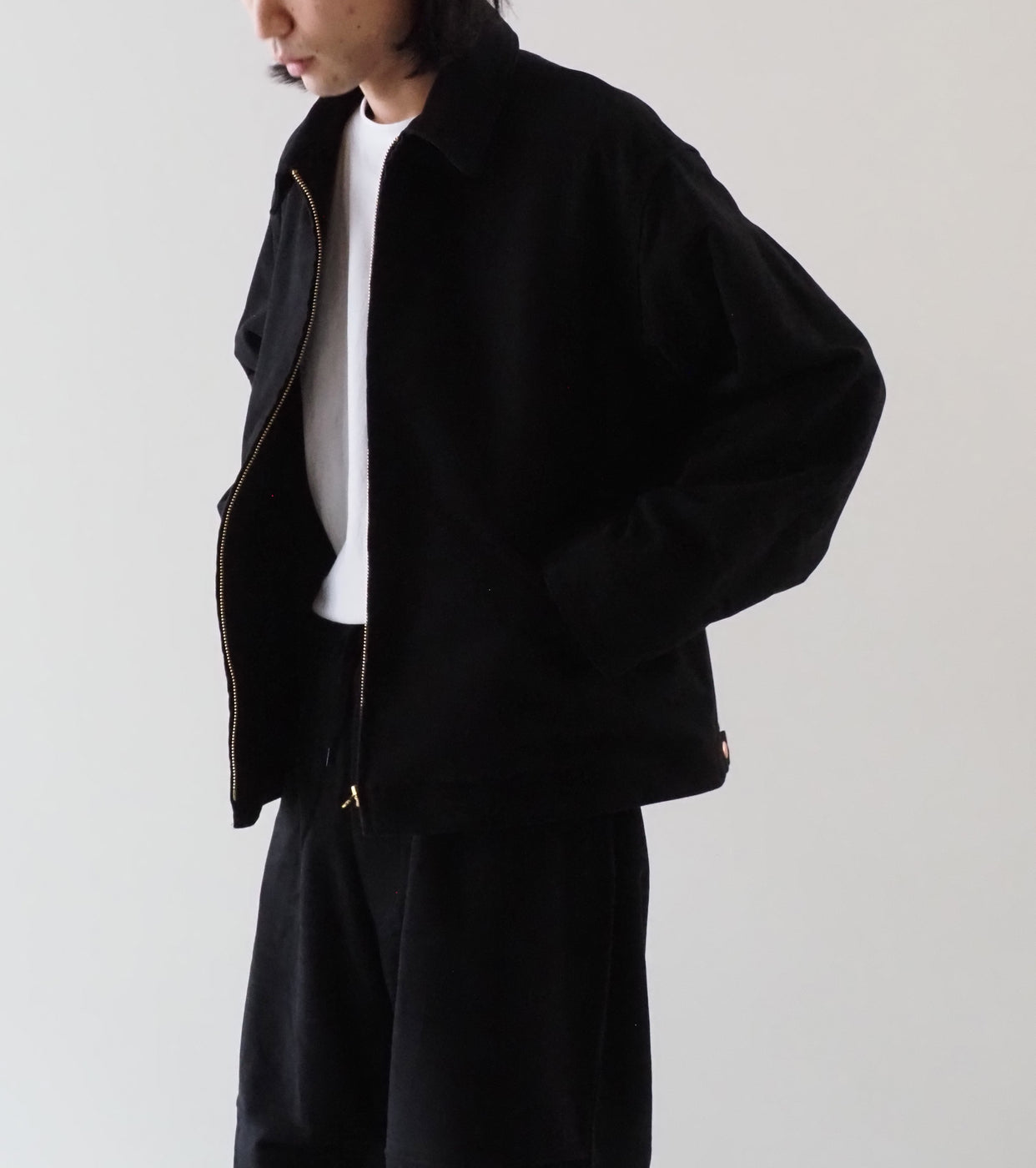 COMOLI モール スキン ジップ ショートジャケット , Black – Navyblue