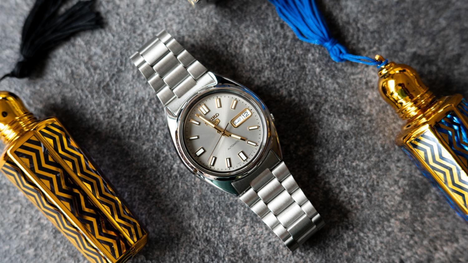 海外向けSEIKO5がカッコいいかつコスパも抜群！腕時計の曜日表示が