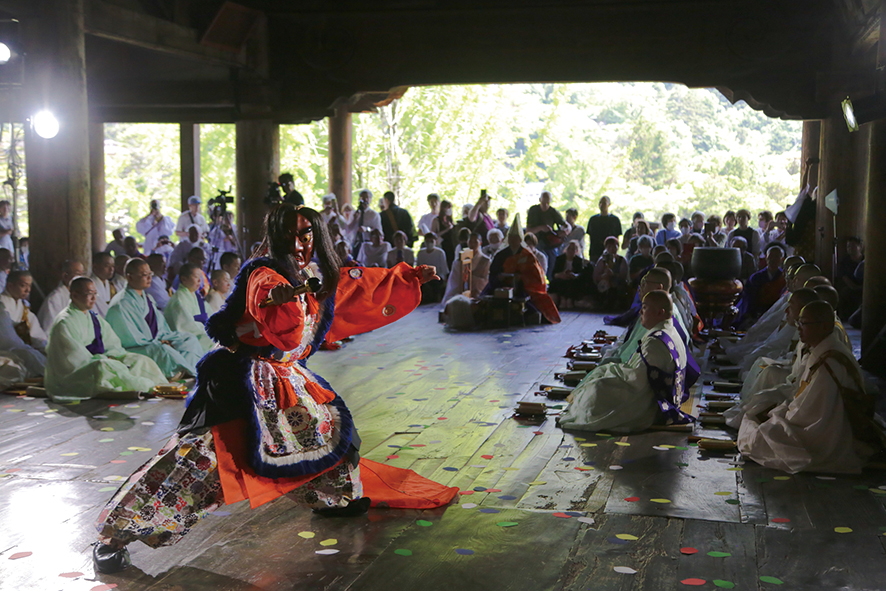 日蓮宗新聞社 : 第30回法華経読誦施餓鬼法要