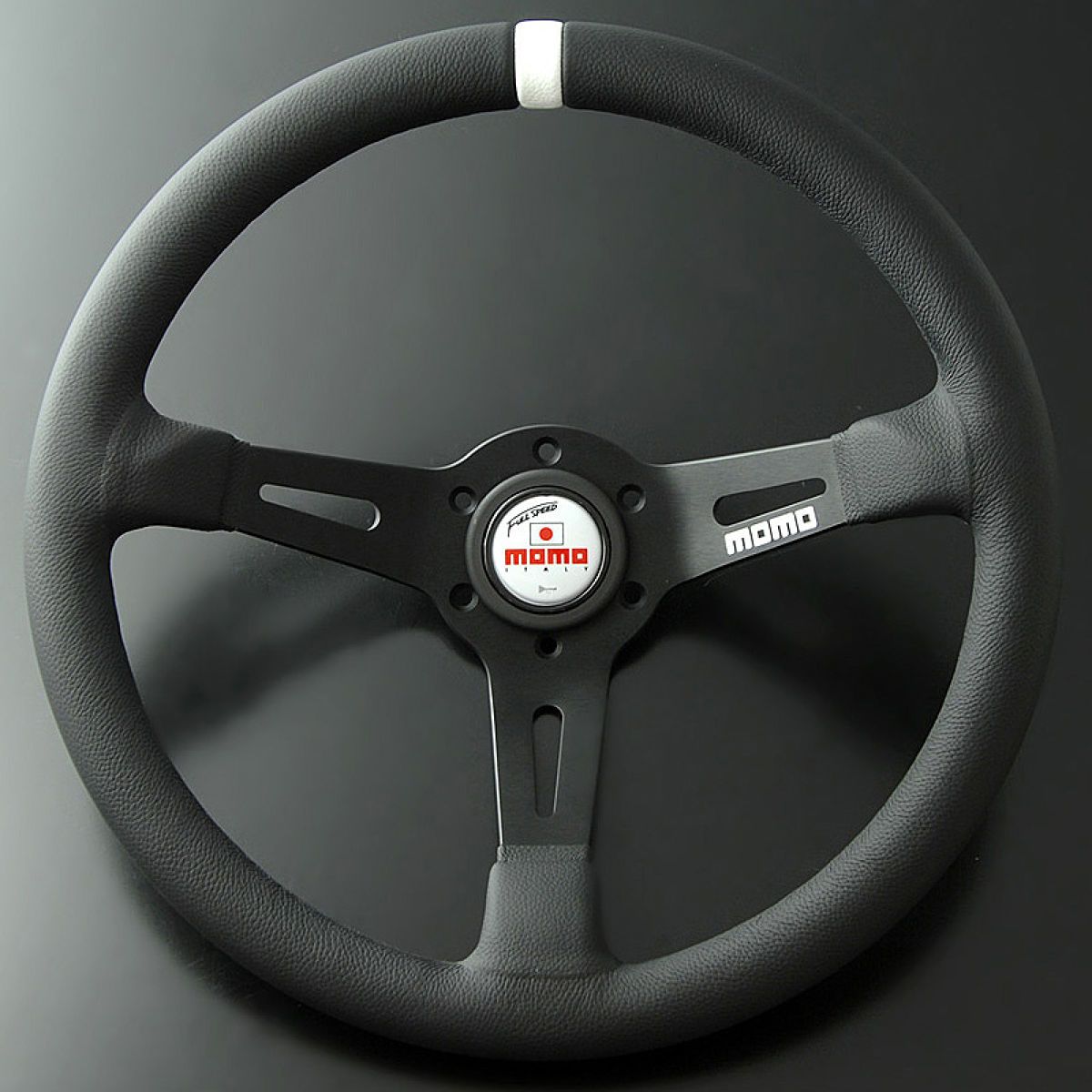 FORTUNE ステアリング MOMO FULL SPEED 348D 90mm DEEP ブラックレザー