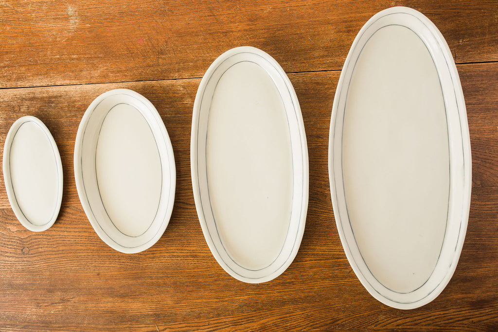 Simple Line Ovals – Nicole Aquillano Ceramics