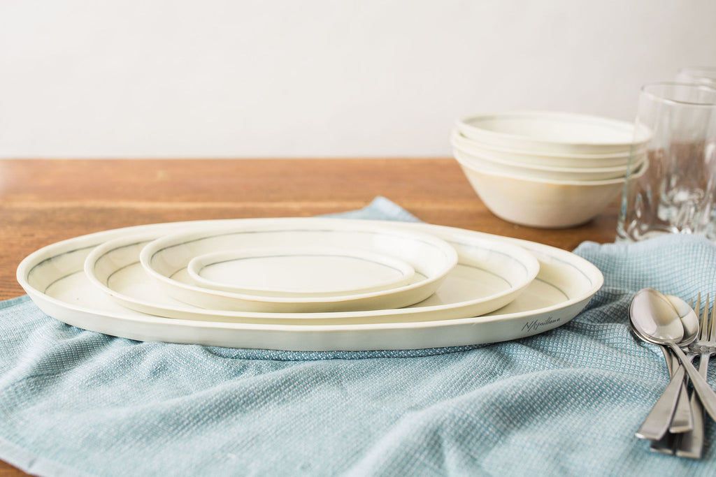 Simple Line Ovals – Nicole Aquillano Ceramics