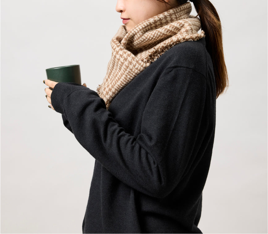 ウールと、愛 – NIKKE 1896