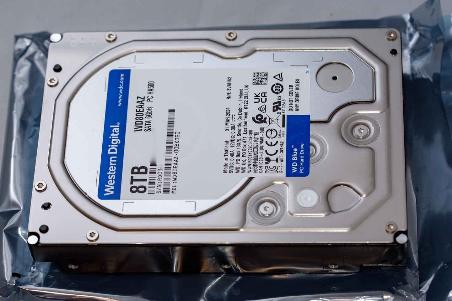 Amazonで8TBのHDDを購入してみた【WD80EAAZ】 | のぶらぼ