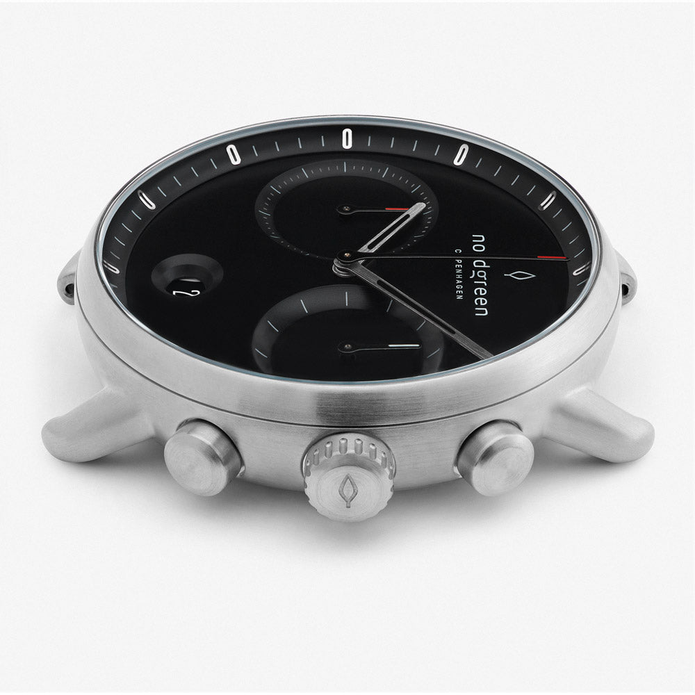 Pioneer Chronograph | Nordgreen 42mm Black Leather