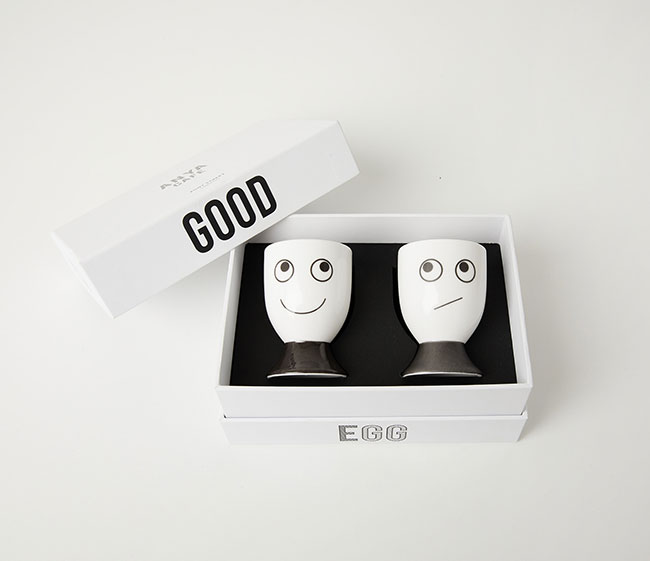 Anya Hindmarch」から初のセラミック・コレクション誕生。スペシャルな