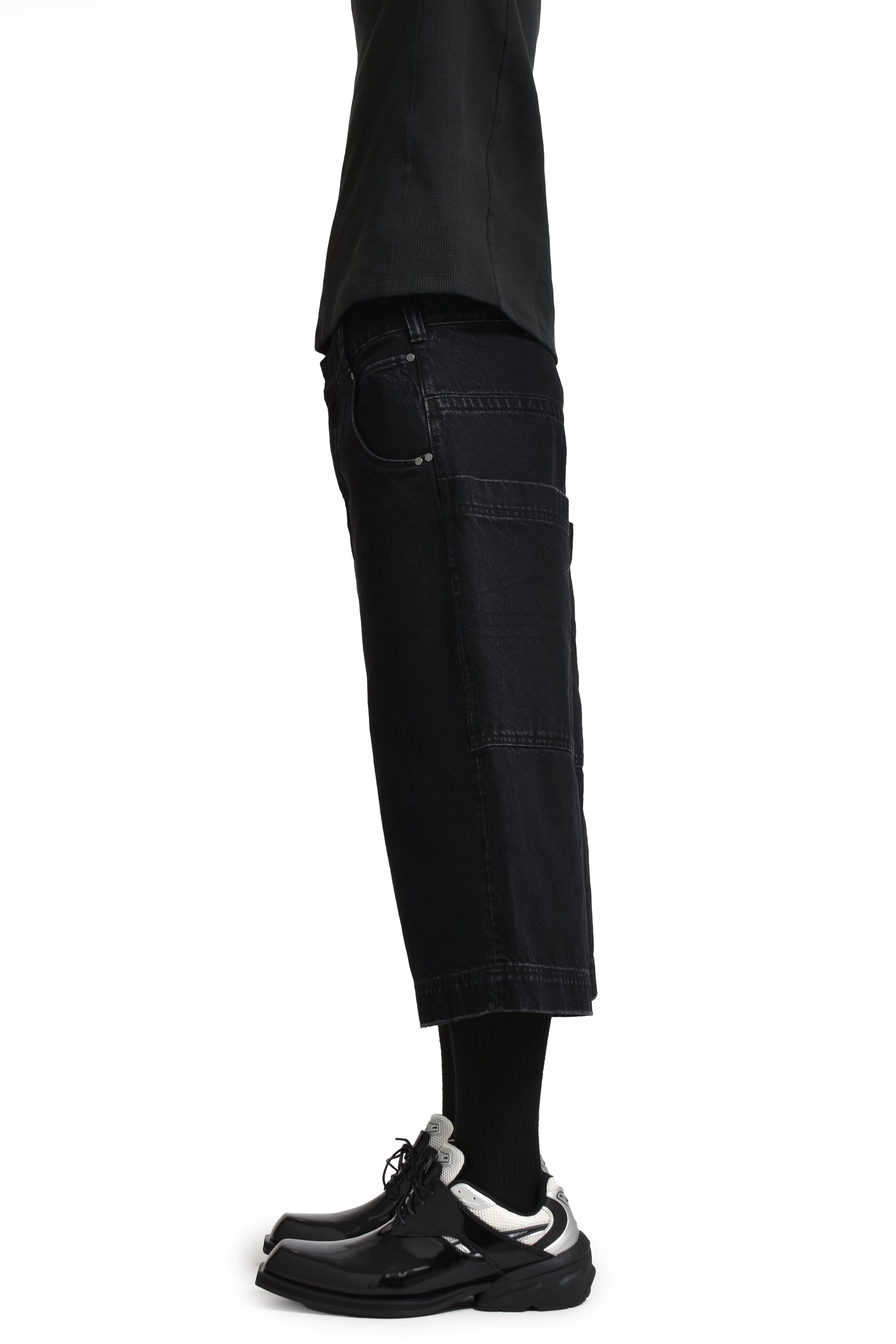 entire studios エンタイア スタジオ FW24 D-SHORTS MAGNETITE