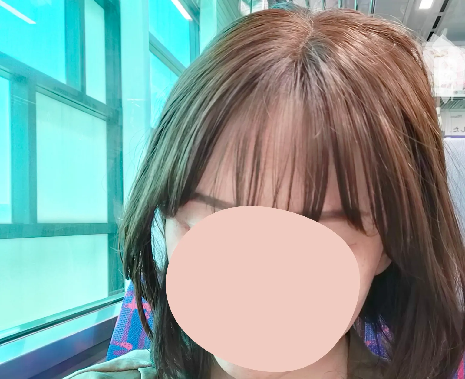 ピンクエイジはバレるのか？前髪つき部分ウィッグ・ヘアピースの本人