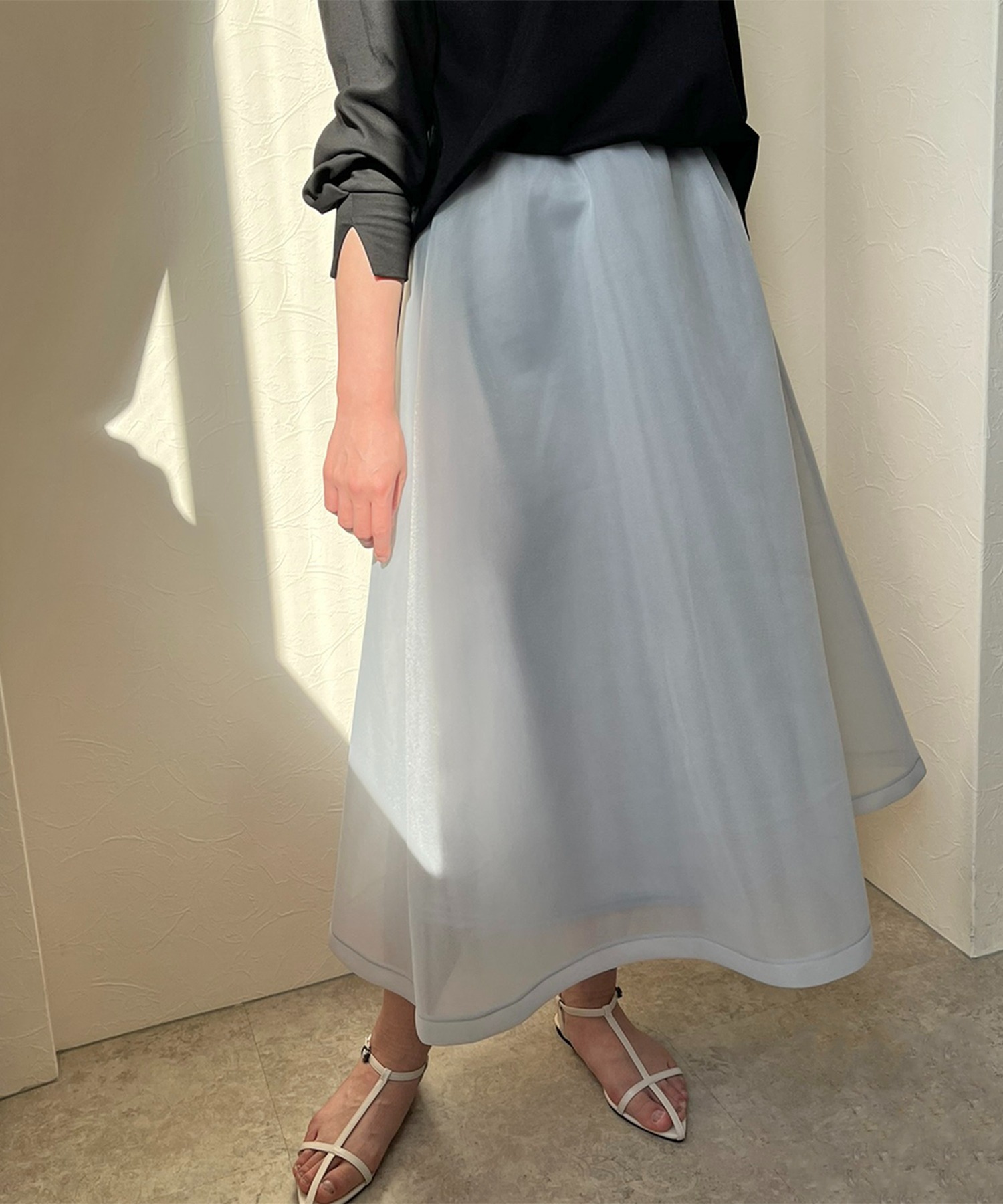 シアーダンボールフレアスカート LHELBIE│Eimee Law & LHELBIE 公式