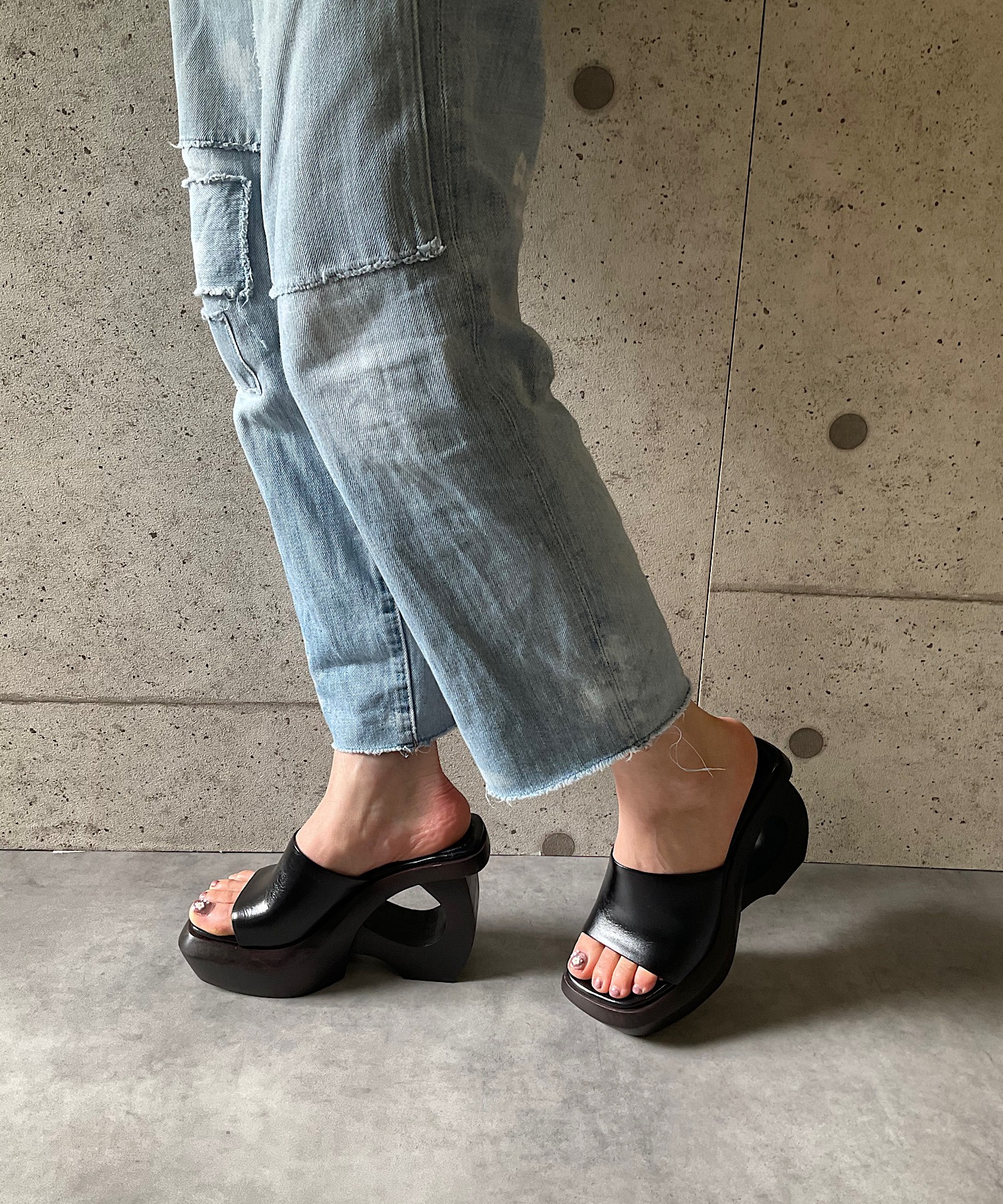 デザインヒール 厚底サンダル Jeffrey Campbell│Jeffrey Campbell