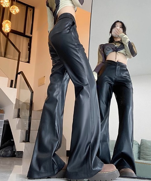 A'GEM/9 × .kom『.kom/ドットケーオーエム』エコレザーフレアパンツ