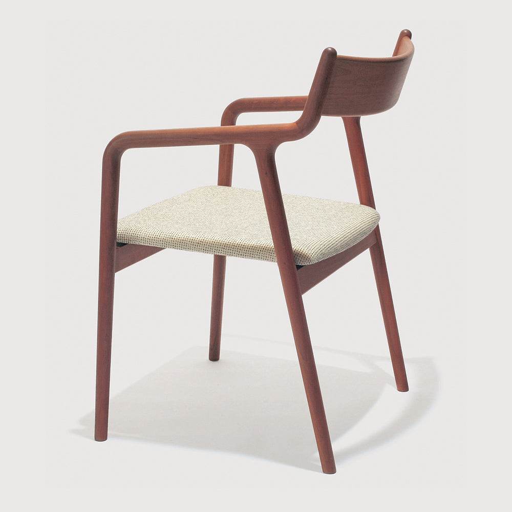 宮崎椅子製作所｜pepe arm（革張り）｜村澤一晃｜アームチェア