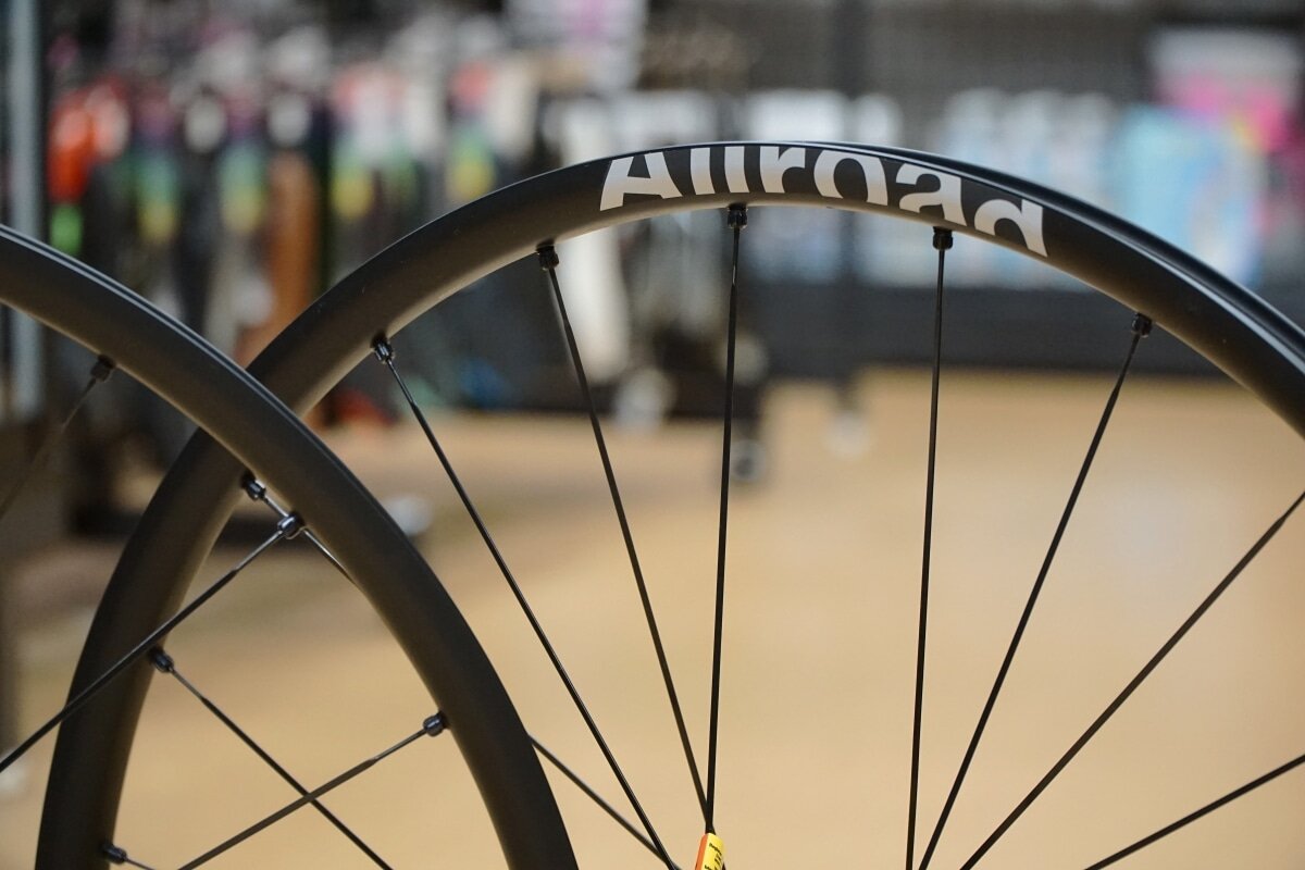 MAVIC ( マヴィック ) ロードバイク用ホイール(ディスクブレーキ用