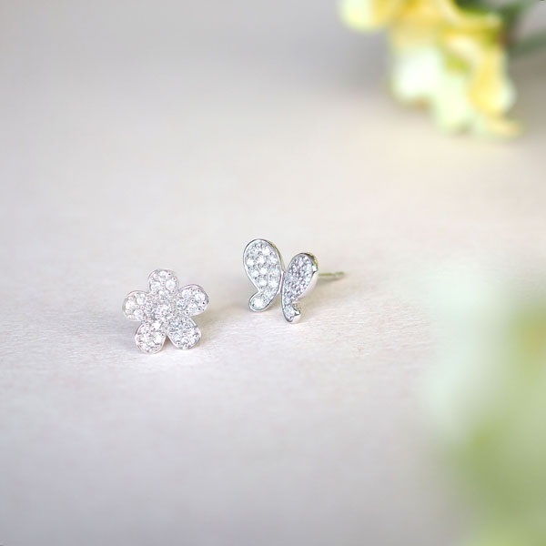 Pt950ダイヤモンドピアス(片耳用) | ポンテヴェキオ公式オンライン