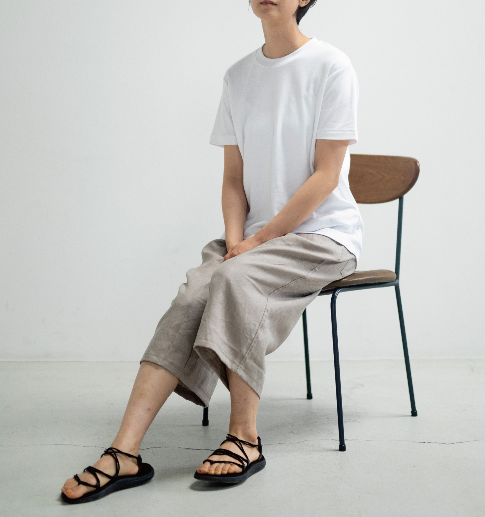 LOOSY: 8 ベージュ (8分丈リラックスパンツ) | 【公式】工房織座