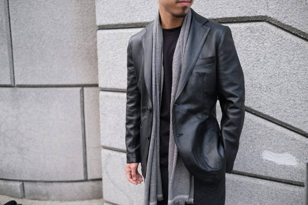 やっぱりレザージャケットは黒がいい。TAGLIATOREのラムレザー