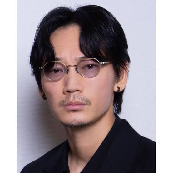 オリバーピープルズ】綾野剛のメガネどこで買える？【サングラス