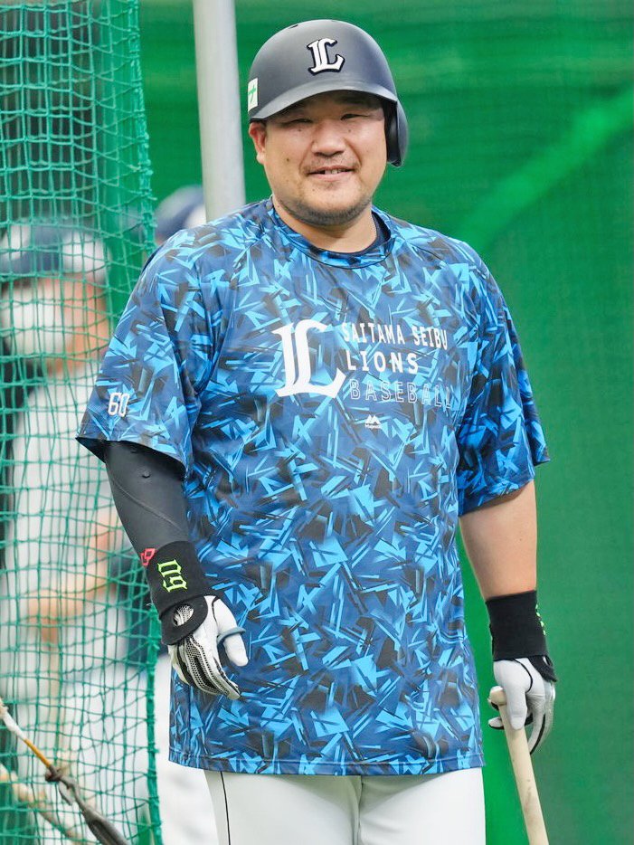 通算450本塁打と1000得点まであと1に迫った #中村剛也 選手！ 今夜も