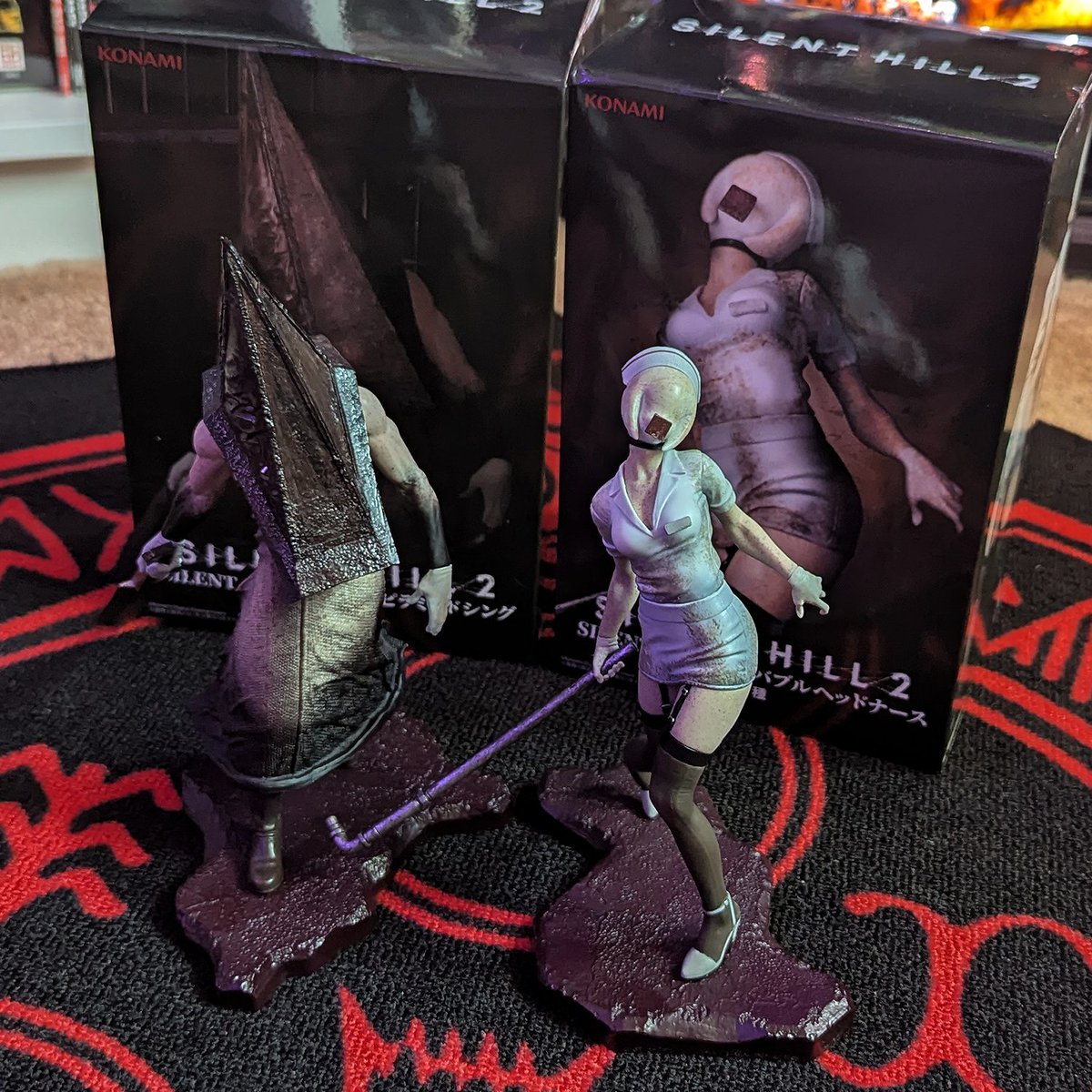 Yesterday I received these Official Silent Hill 2 (Remake) Konami
