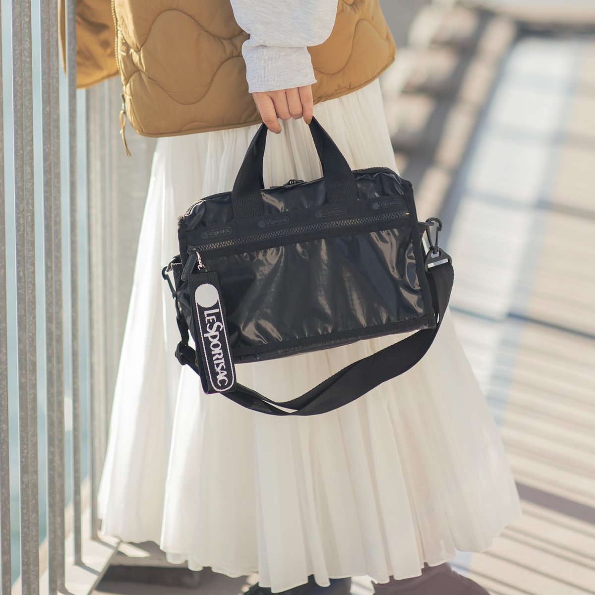 BOSTON2 CABIN ブラックボストンバッグ LeSportsac