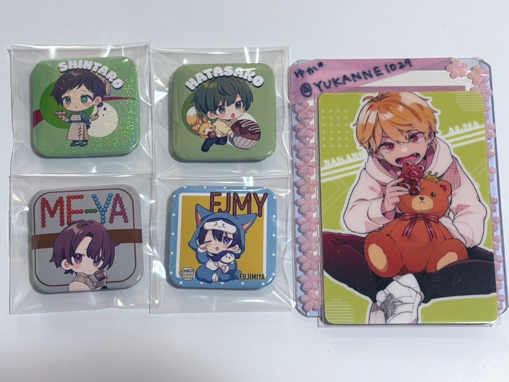 高田村 高田村交易所 交換 正方形缶バッジ 譲︎→バレンタイン缶バッジ