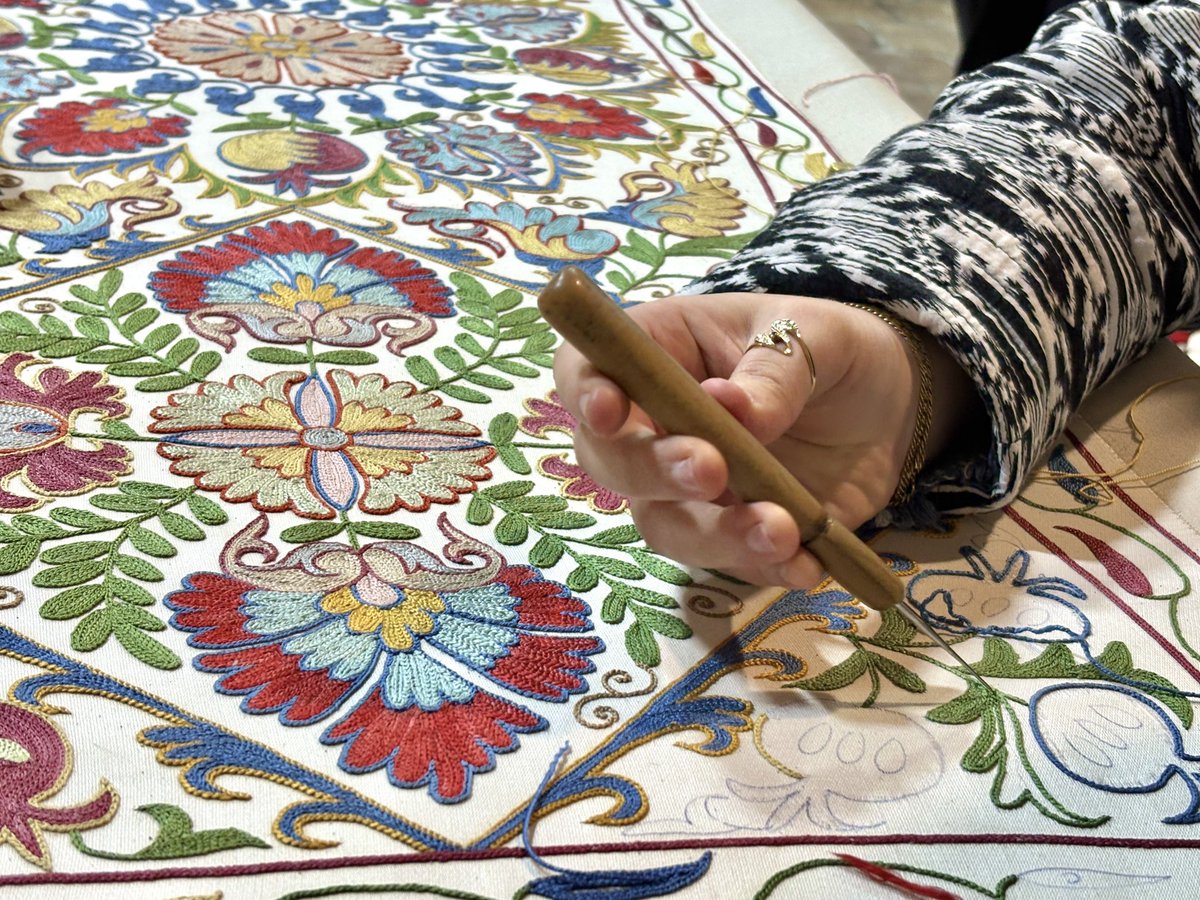 ブハラ観光&ショッピング🛍️ ウズベキスタンの伝統刺繍