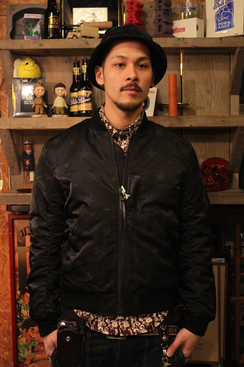 CALEE】（キャリー）