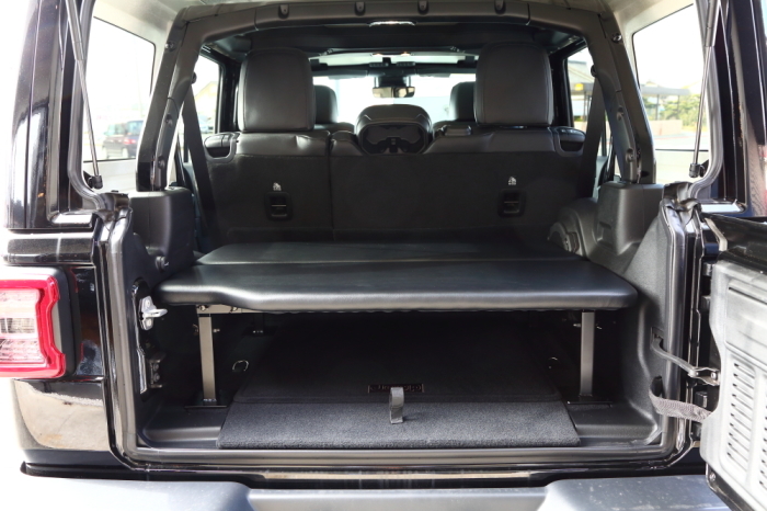 JEEP JLラングラー ベッドキット