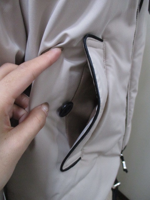 ラリアムー Lallia Mu ラリアムー バイカラーヘムショートフードコート