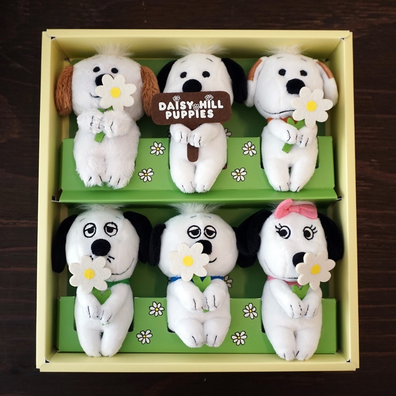 PEANUTS FRIENDS CLUB Limited goods