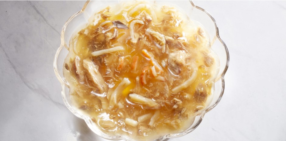 銀のスプーン 三ツ星グルメパウチ ジュレ まぐろ・かつおにささみ添え