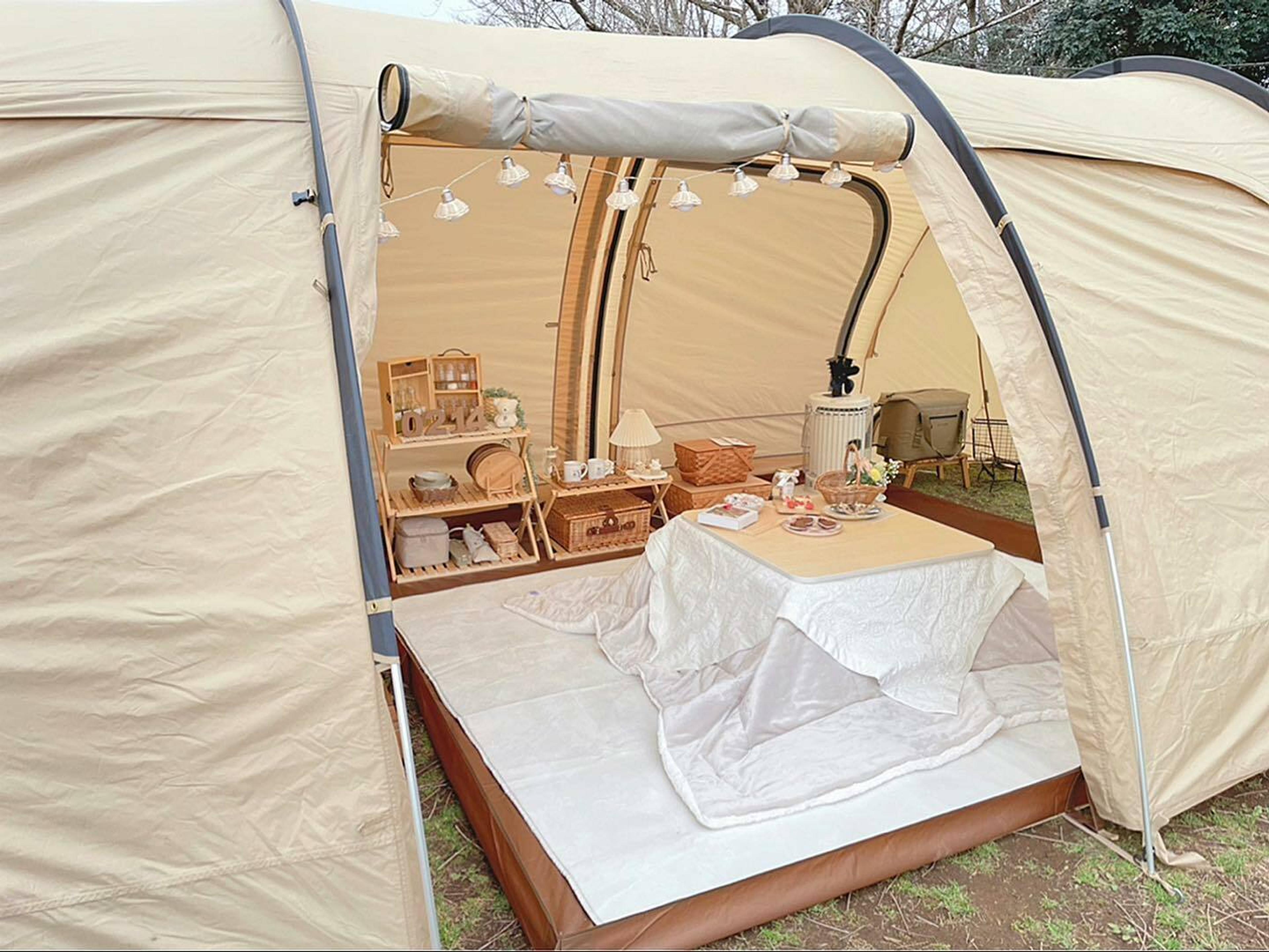 DOD「カマボコテント」はお座敷スタイルが人気！？真似したくなる