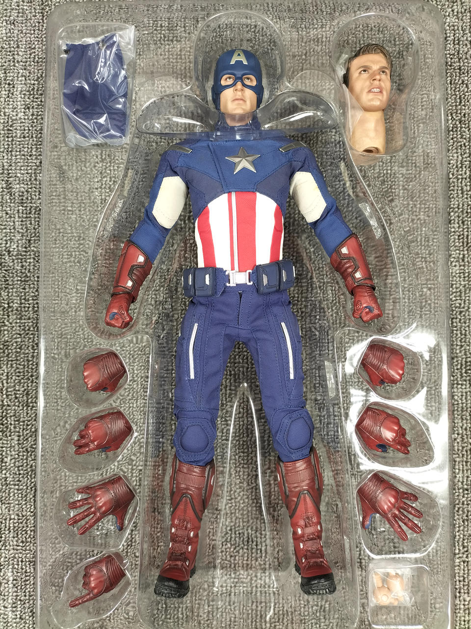 ホットトイズ(HOT TOYS)|1/6 キャプテン・アメリカ アベンジャーズ