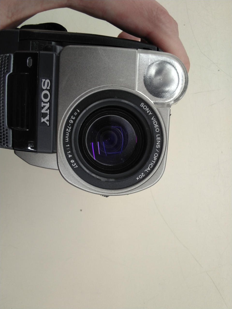 ソニー(SONY)|HI8ビデオカメラ|【ハードオフ公式通販】オフモール