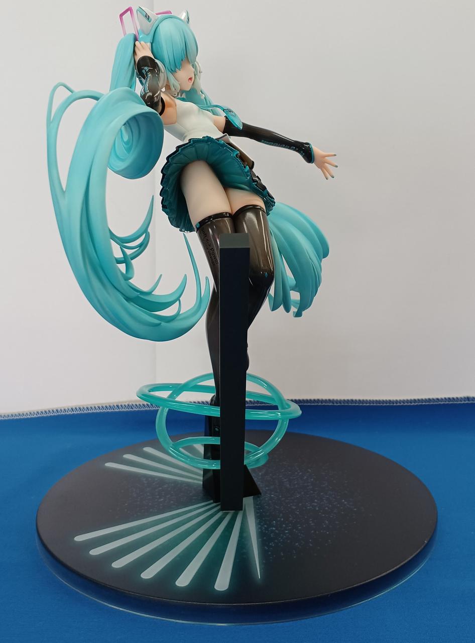 フリュー|初音ミク 猫耳ヘッドフォンVER.|【ハードオフ公式通販】オフ